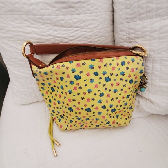 Versace Limited Production Yellow Bag Purse, Silk inner pouch - Picture 11 of 16